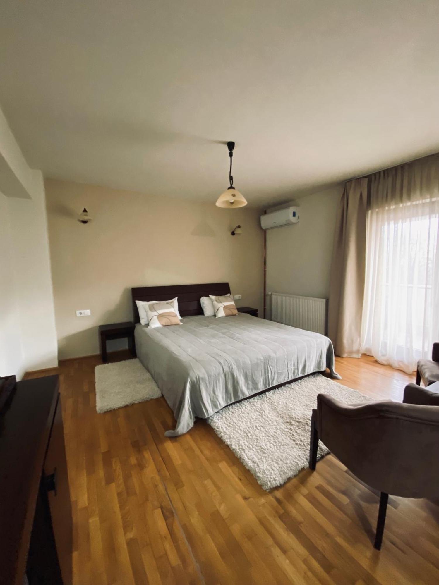 Cetatuia Hotel Magura  Ngoại thất bức ảnh